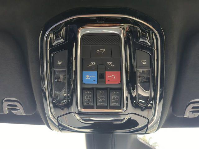 2026 Jeep Grand Wagoneer Summit Reserve 4x4