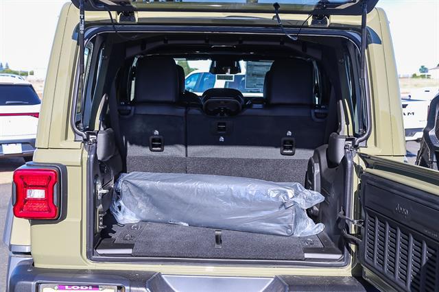 2026 Jeep Wrangler 4-Door Recon 4x4