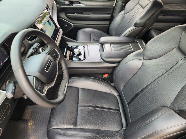 2024 Jeep Wagoneer Series II 4x2