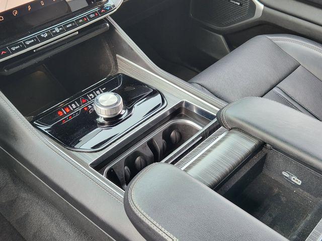 2024 Jeep Wagoneer Series II 4x2