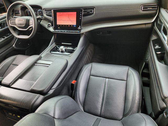 2024 Jeep Wagoneer Series II 4x2