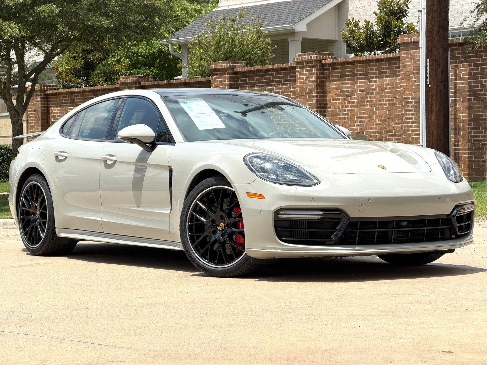 2020 Porsche Panamera GTS