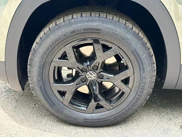 2026 Volkswagen Atlas Peak Edition