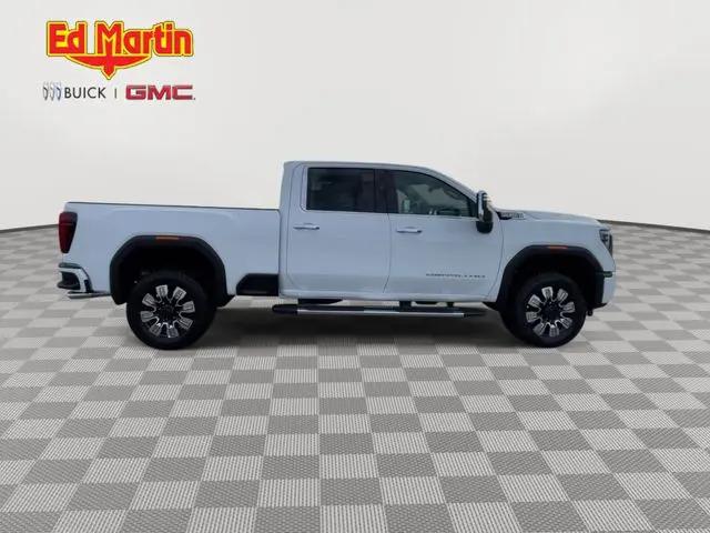 2024 GMC Sierra 2500HD 4WD Crew Cab Standard Bed Denali