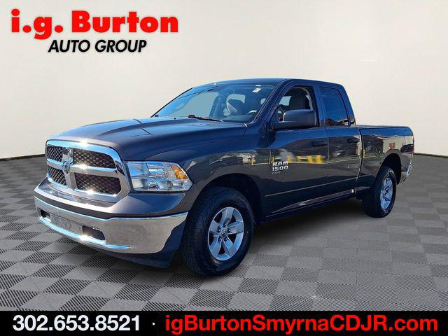 2024 RAM 1500 Classic SLT Quad Cab 4x4 64 Box