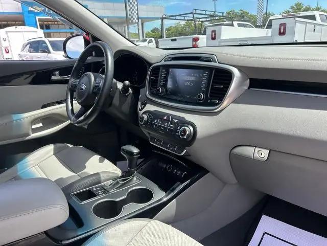 2017 Kia Sorento 3.3L SX