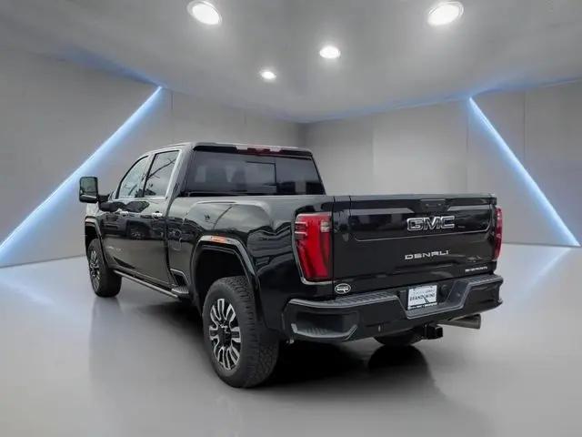 2026 GMC Sierra 2500HD Crew Cab, Standard Bed, Denali Ultimate, 4WD