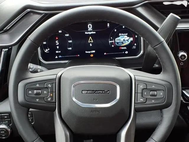 2026 GMC Sierra 2500HD Crew Cab, Standard Bed, Denali Ultimate, 4WD