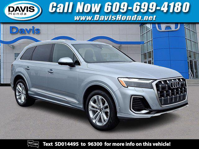 2025 Audi Q7 55 Premium Plus quattro Tiptronic's photo