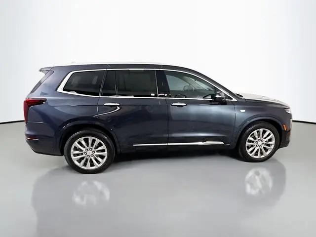 2023 Cadillac XT6 FWD Premium Luxury