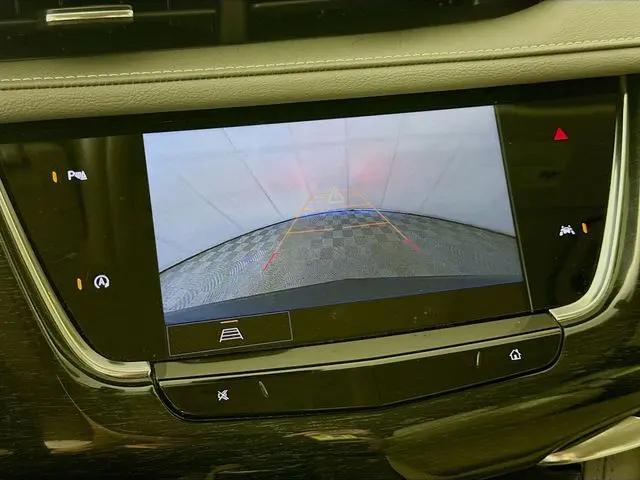 2023 Cadillac XT6 FWD Premium Luxury