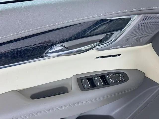 2023 Cadillac XT6 FWD Premium Luxury