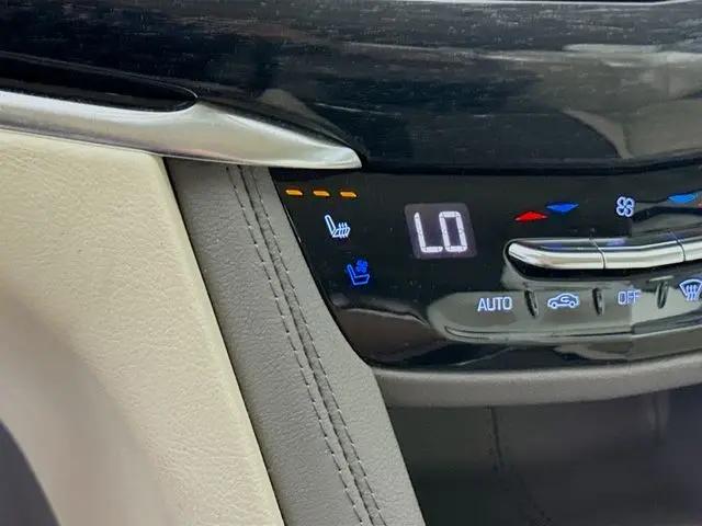 2023 Cadillac XT6 FWD Premium Luxury