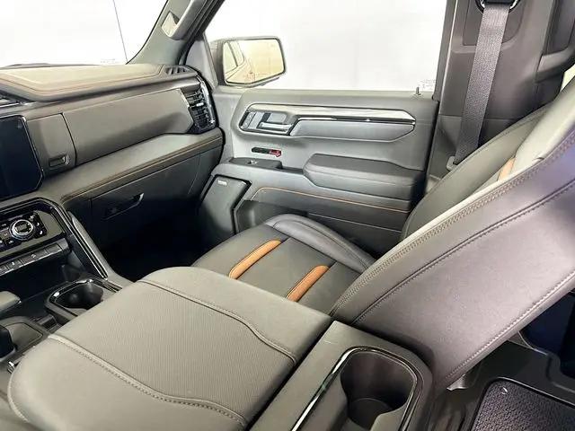 2026 GMC Sierra 1500 Crew Cab, Standard Bed, AT4, 4WD