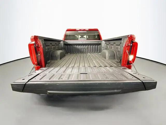 2026 GMC Sierra 1500 Crew Cab, Standard Bed, AT4, 4WD