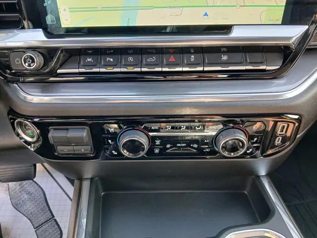 2025 Chevrolet Silverado 1500 4WD Crew Cab Short Bed High Country
