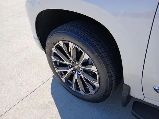 2025 Chevrolet Silverado 1500 4WD Crew Cab Short Bed High Country