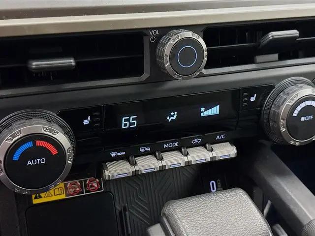 2024 Toyota Tacoma TRD Sport
