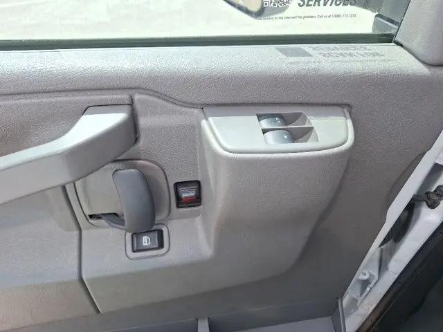 2024 Chevrolet Express Cutaway Work Van