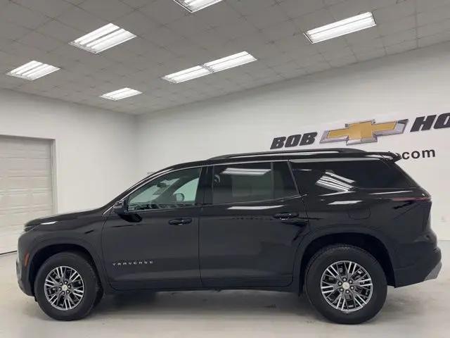 2026 Chevrolet Traverse AWD LT