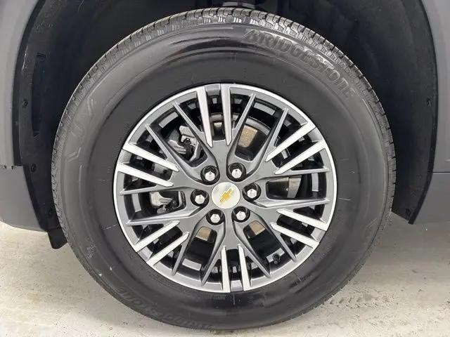 2026 Chevrolet Traverse AWD LT
