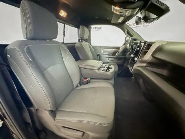 2026 Ram 3500 Tradesman Regular Cab 4x4 8 Box