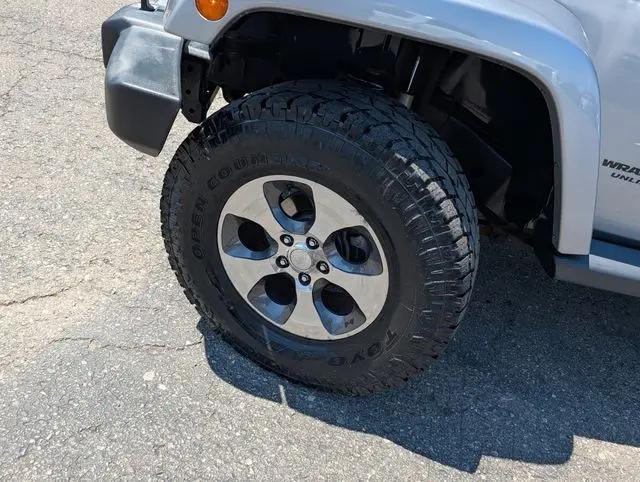2017 Jeep Wrangler Unlimited Sahara 4x4