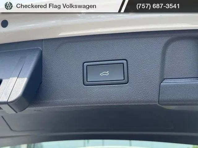 2026 Volkswagen Atlas SEL Premium R-Line