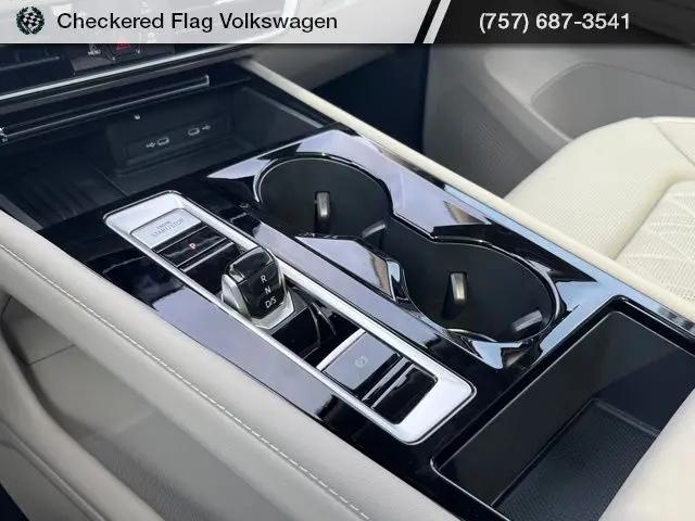 2026 Volkswagen Atlas SEL Premium R-Line