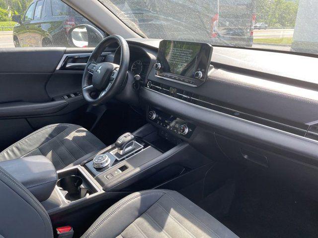 2022 Mitsubishi Outlander Unknown