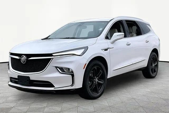 2023 Buick Enclave Essence AWD