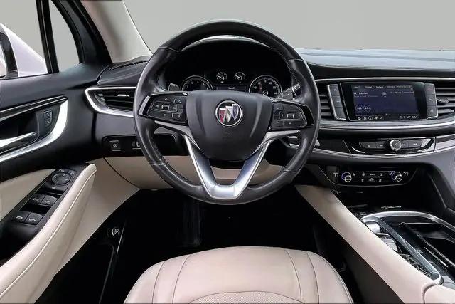 2023 Buick Enclave Essence AWD