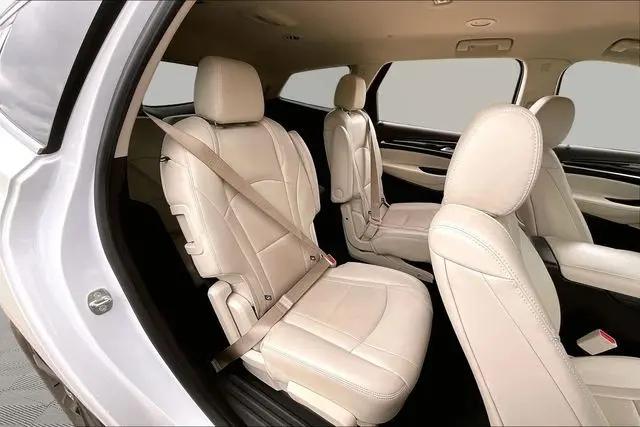 2023 Buick Enclave Essence AWD