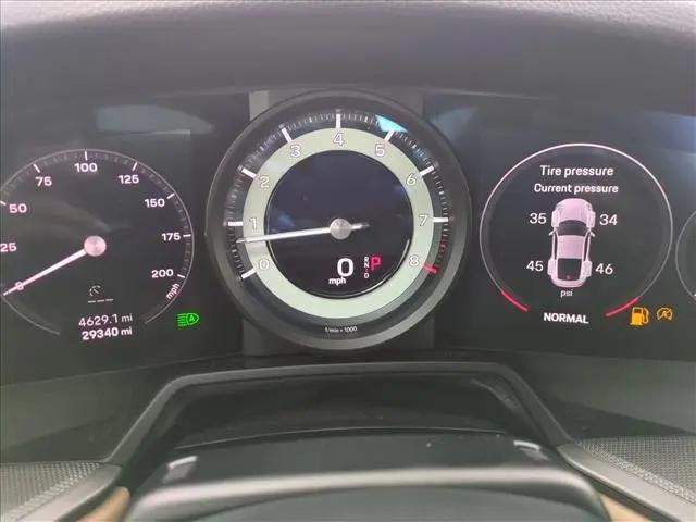 2022 Porsche 911 Carrera