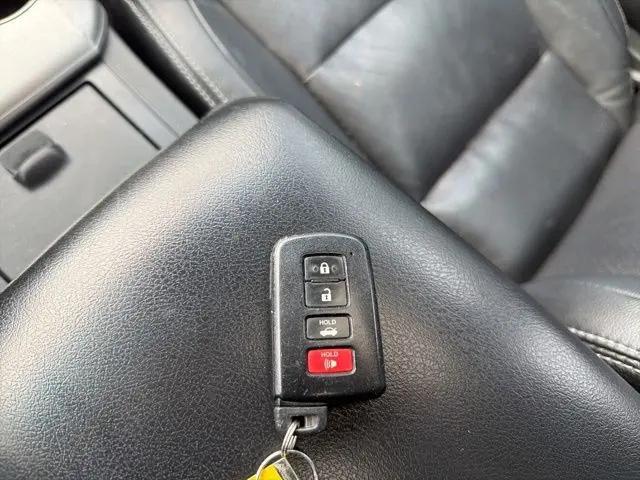 2014 Toyota Camry SE V6