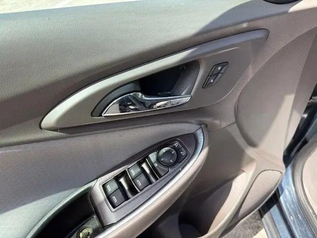 2020 Chevrolet Malibu FWD LT
