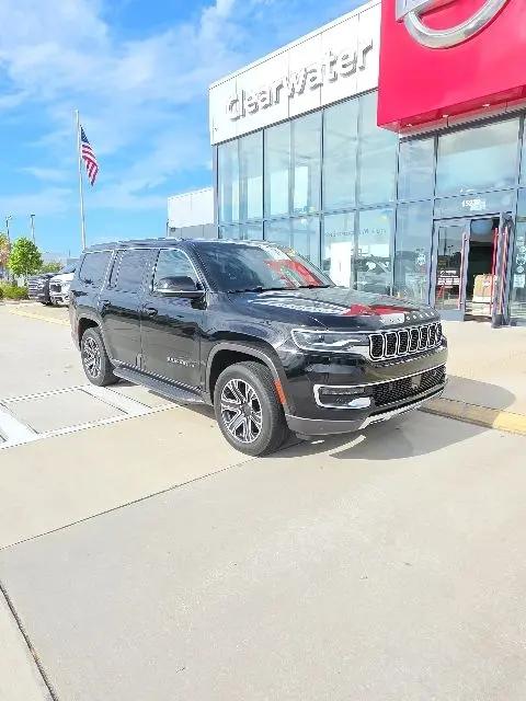 2022 Jeep Wagoneer Series III 4x2