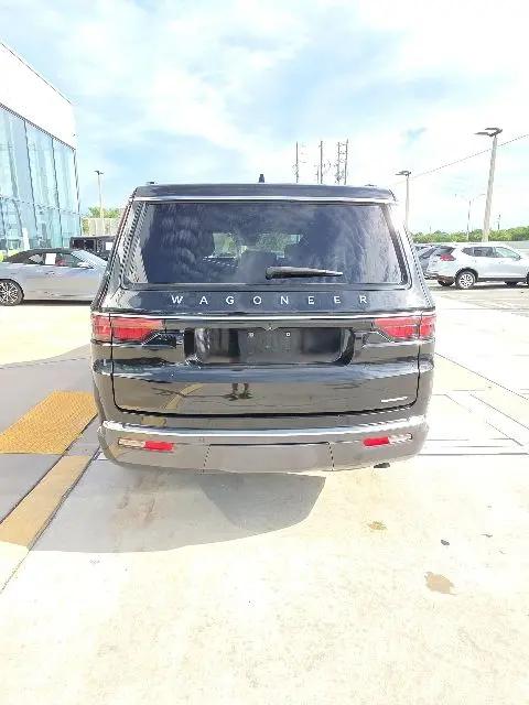 2022 Jeep Wagoneer Series III 4x2
