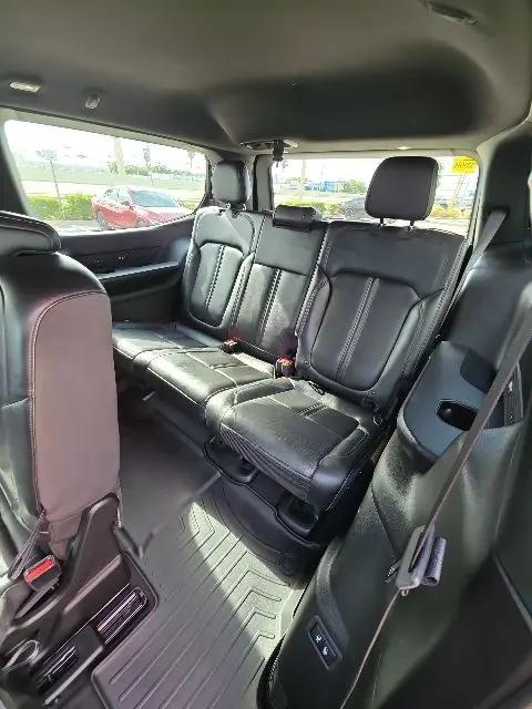 2022 Jeep Wagoneer Series III 4x2