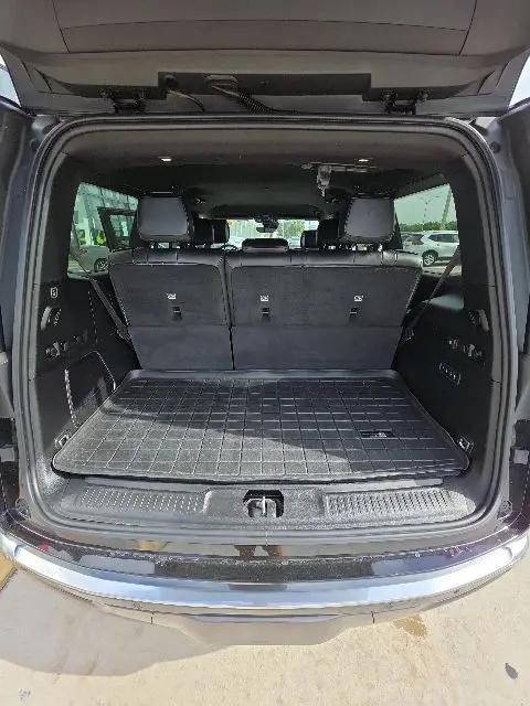 2022 Jeep Wagoneer Series III 4x2