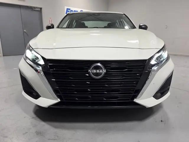 2025 Nissan Altima SV FWD