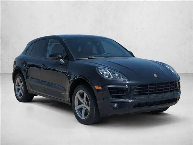 2017 Porsche Macan Macan