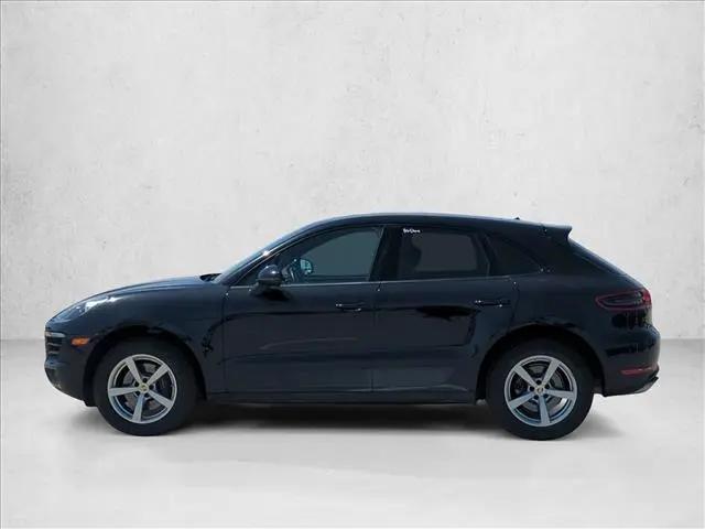 2017 Porsche Macan Macan
