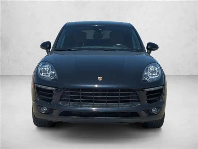 2017 Porsche Macan Macan