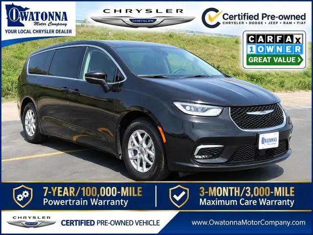 2023 Chrysler Pacifica Touring L for sale in Owatonna, MN