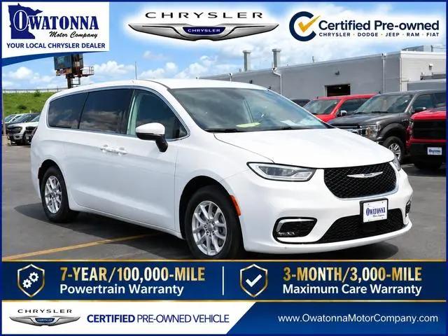2023 Chrysler Pacifica Touring L for sale in Owatonna, MN