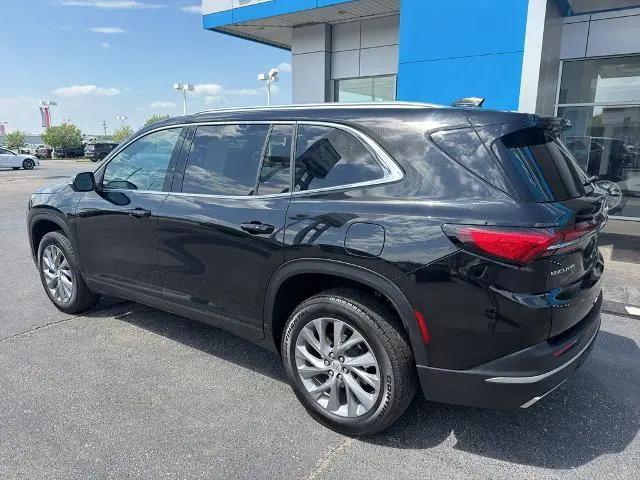 2025 Buick Enclave Preferred FWD