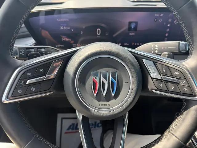 2025 Buick Enclave Preferred FWD