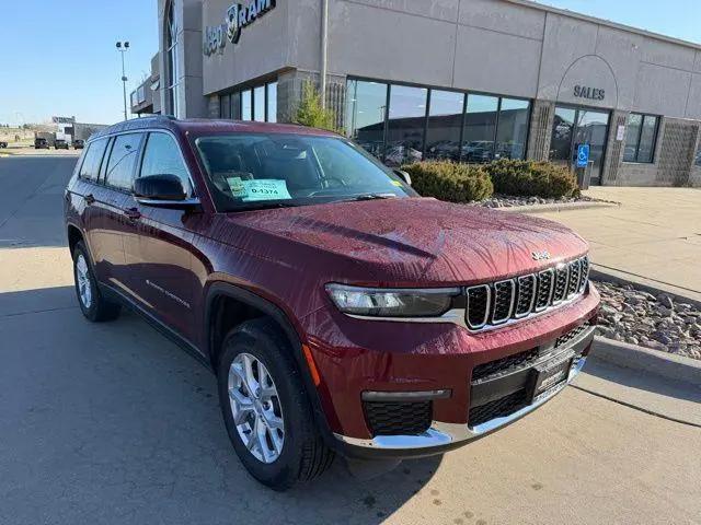 2023 Jeep Grand Cherokee L Limited 4x4 for sale in Yankton, SD