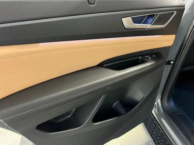 2026 Volkswagen Atlas Cross Sport SEL